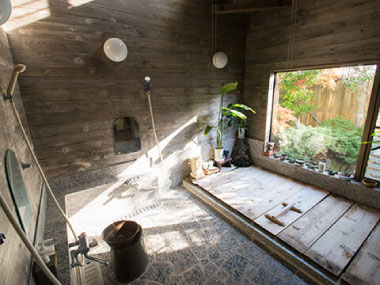 Bathroom1